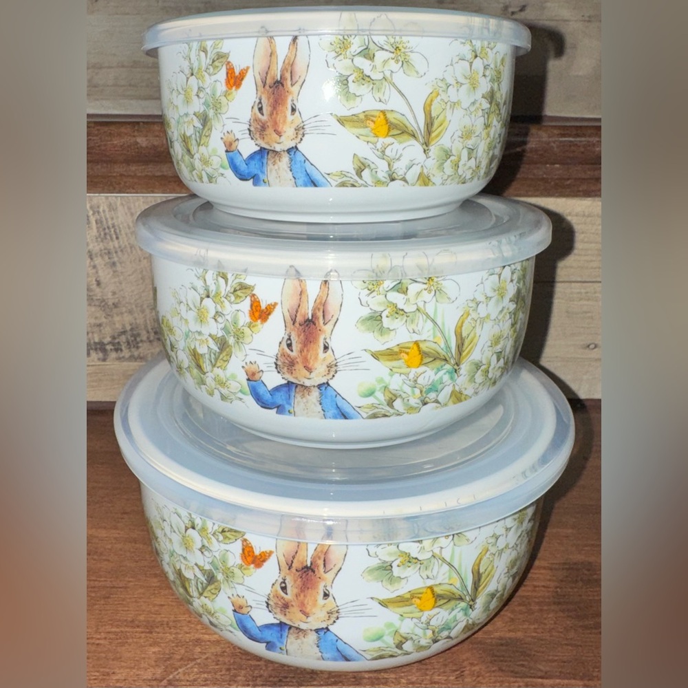 Cute 🥰 Beatrix Potter Peter Rabbit Three Microwave Storage Bowls with Vent Lid